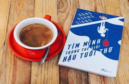 Tìm Mình Trong Thế Giới Hậu Tuổi Thơ – Cuốn sách “đúng vào tim” hay chỉ là trend?